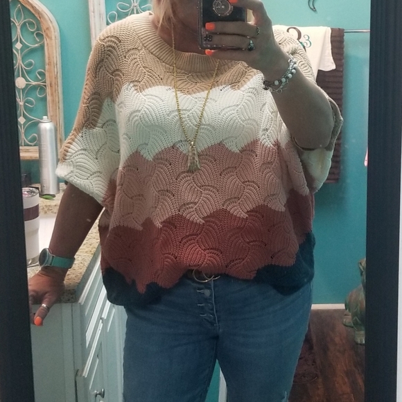 NWOT Andree by Unit oversized sweater size L - Picture 1 of 6